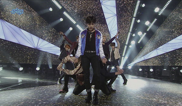 ショー!K-POPの中心